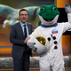 Illustration for article titled John Oliver’s ratings have now surpassed Bill Maher’s